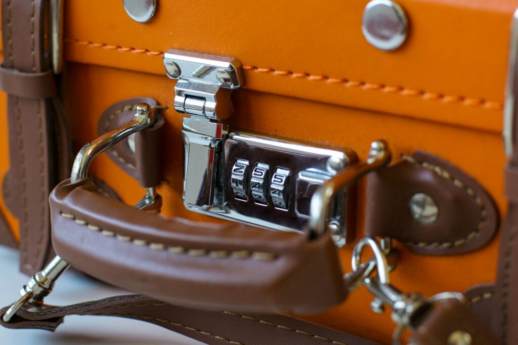 Vintage lock number key suitcase